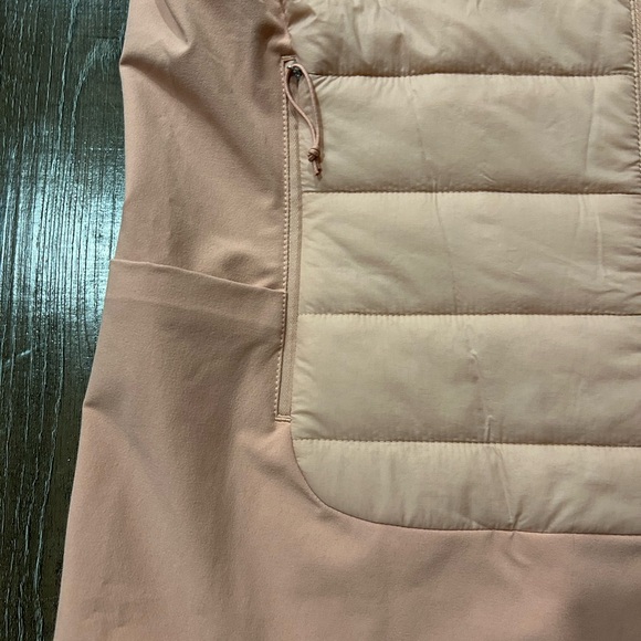 The North Face Women’s Vest - Picture 3 of 5